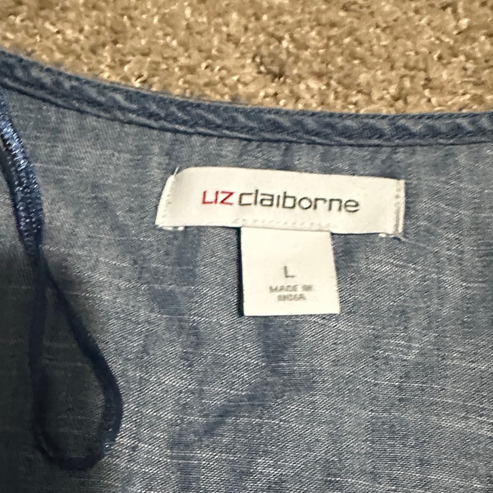 LC Denim Top - Picture 6 of 7